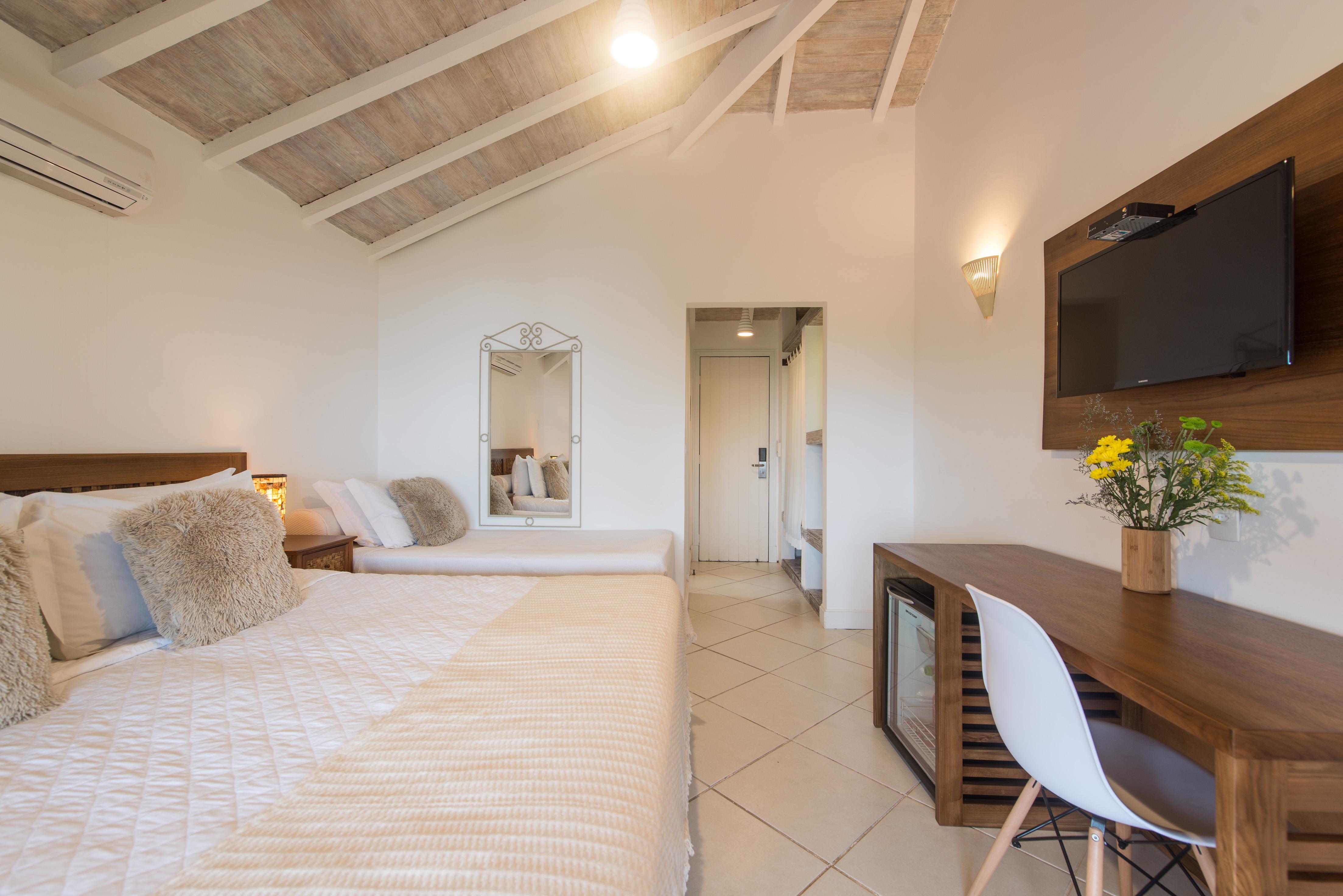 Hotel La Pedrera Small &